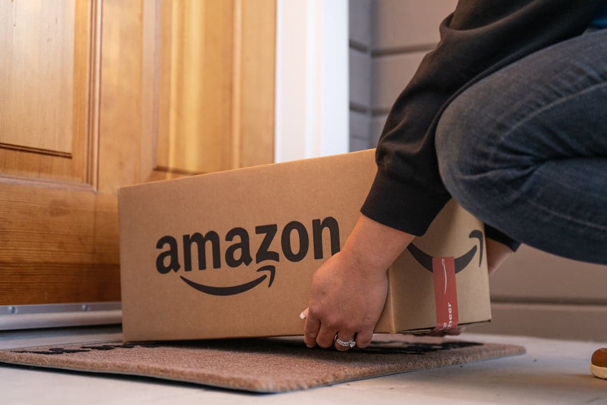 Amazon AWS AI 칩 백로그 $225B — Trainium 시리즈 수요 폭증