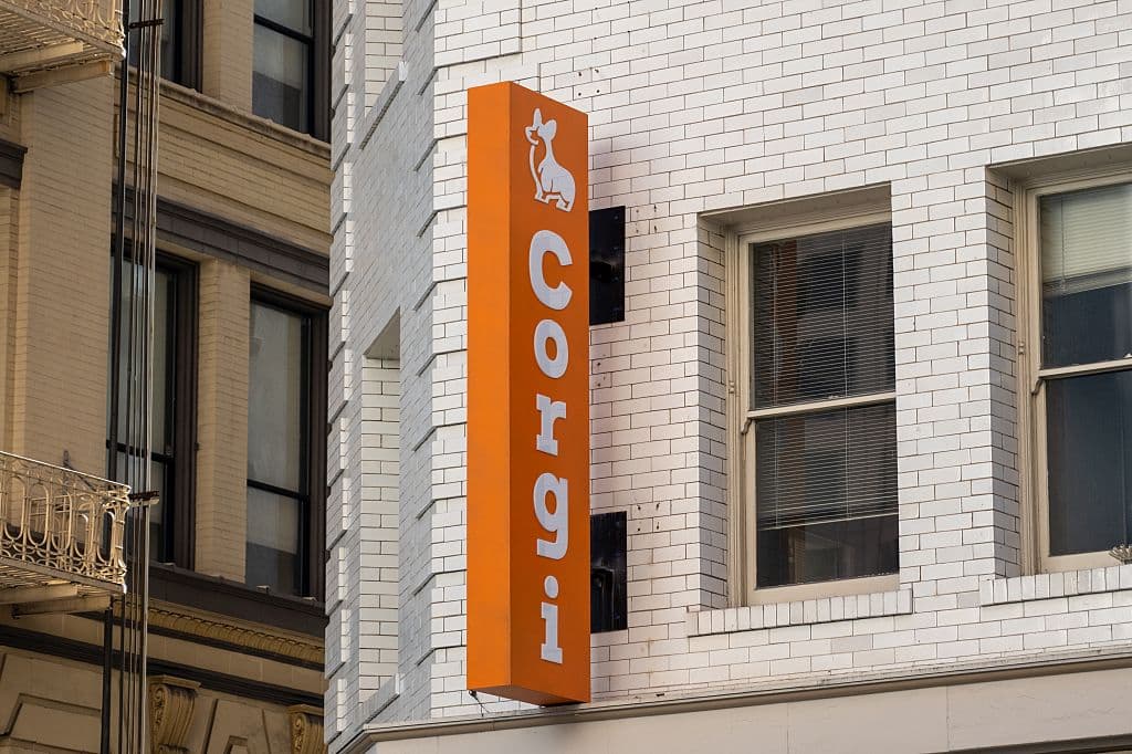 AI 보험 스타트업 Corgi 본사 사인 — 시리즈B1 1억600만 달러 유치