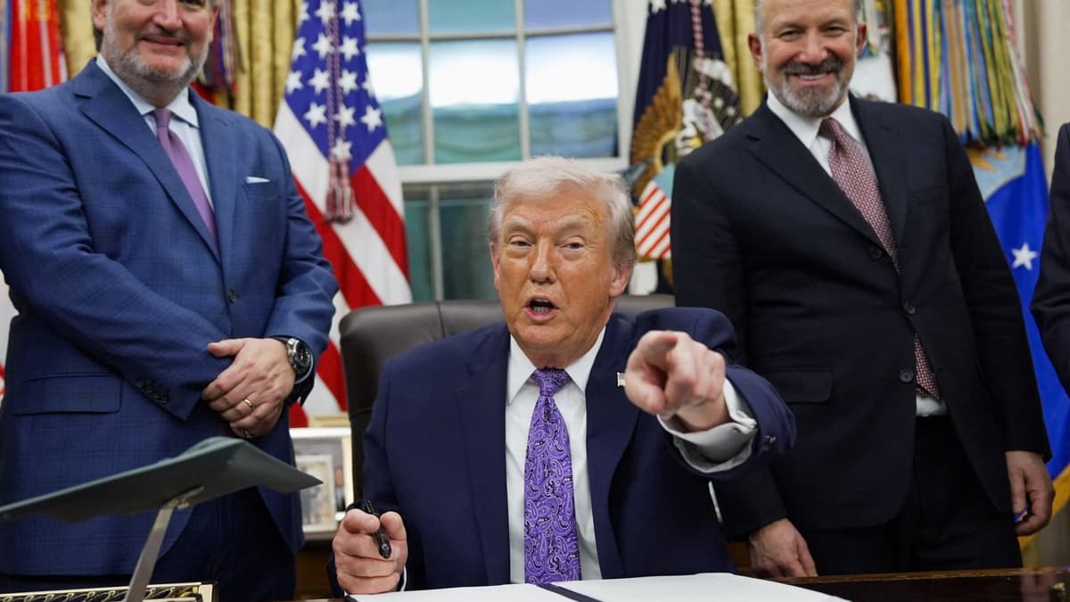 US President Donald Trump — signing the frontier AI model early-access executive order