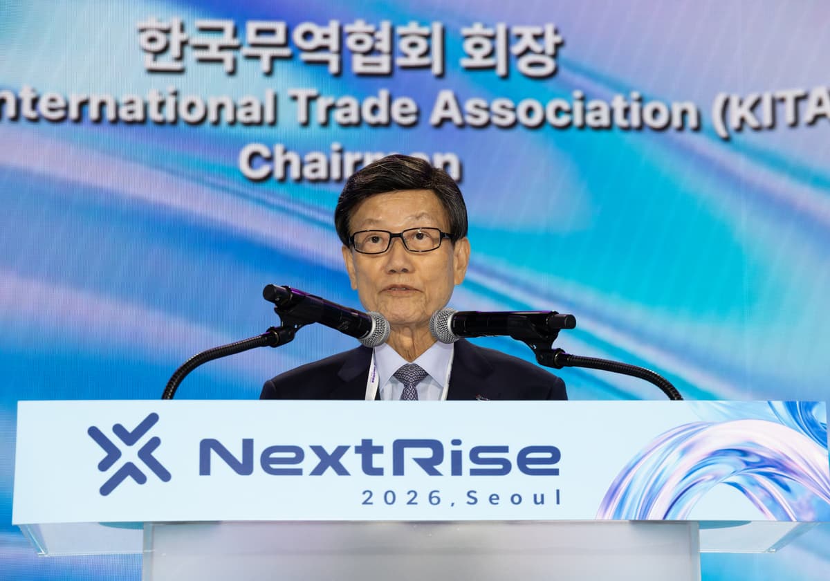 NextRise 2026 at COEX Seoul — the KITA Chairman on stage