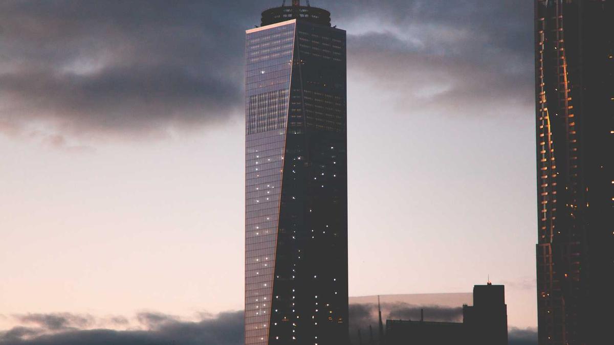 Warp Open-Sources Its Terminal — The Real Product Is Oz, Its Cloud Agent Orchestrator chart — key metrics